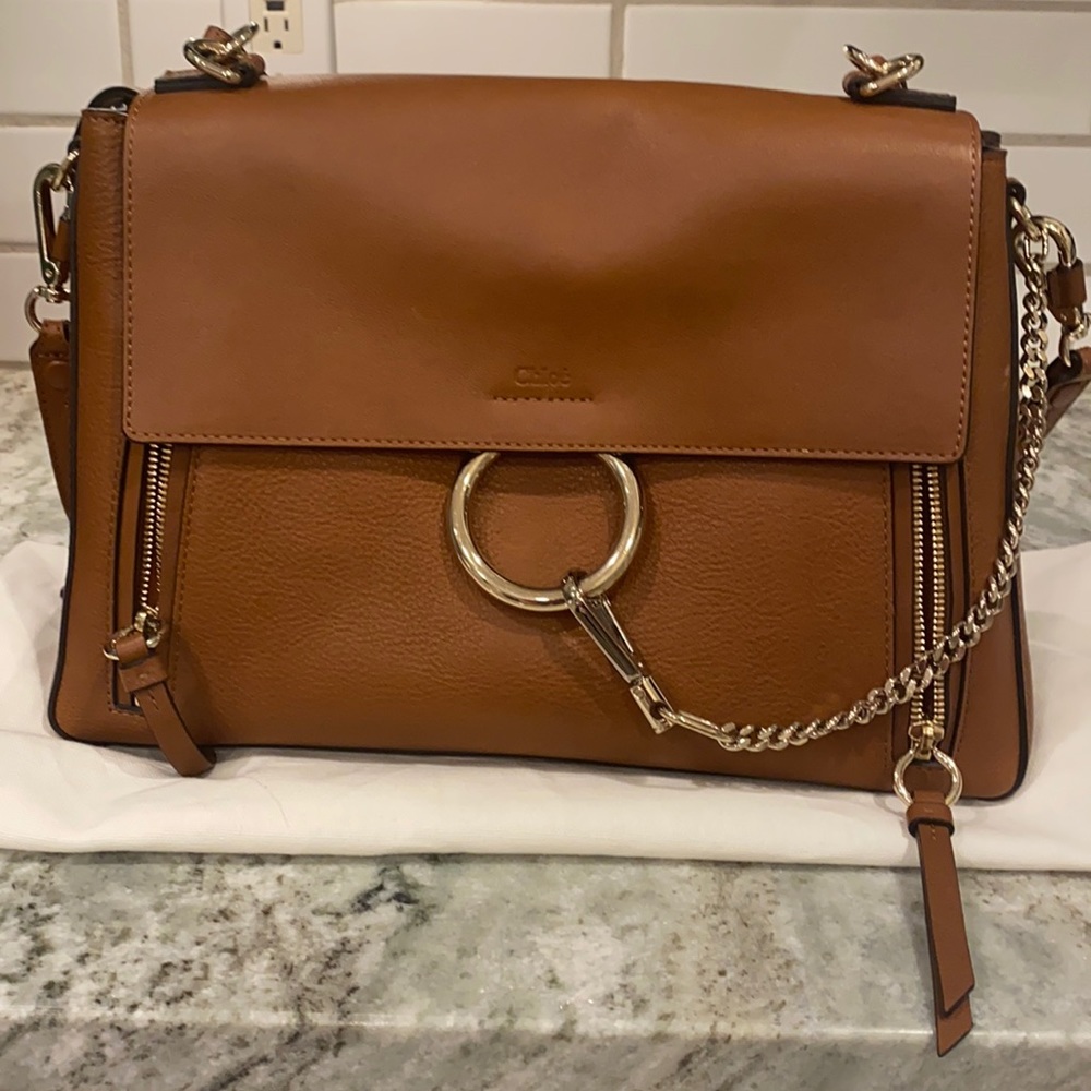 Chloe Faye Day Medium Bag - Picture 2 of 9